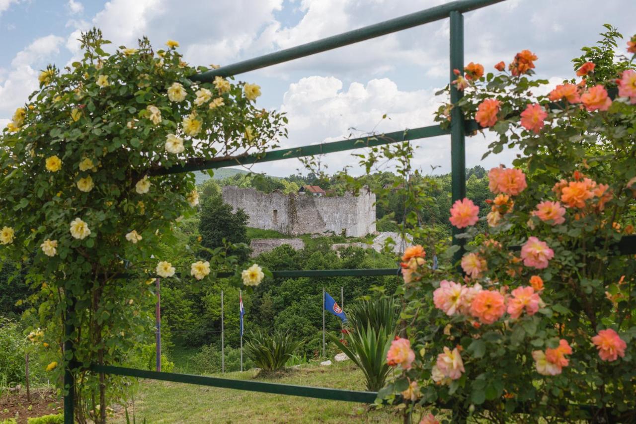 Hotel Soba Agata Slunj Esterno foto