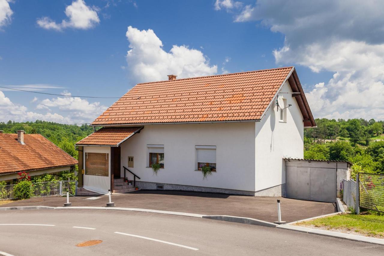 Hotel Soba Agata Slunj Esterno foto